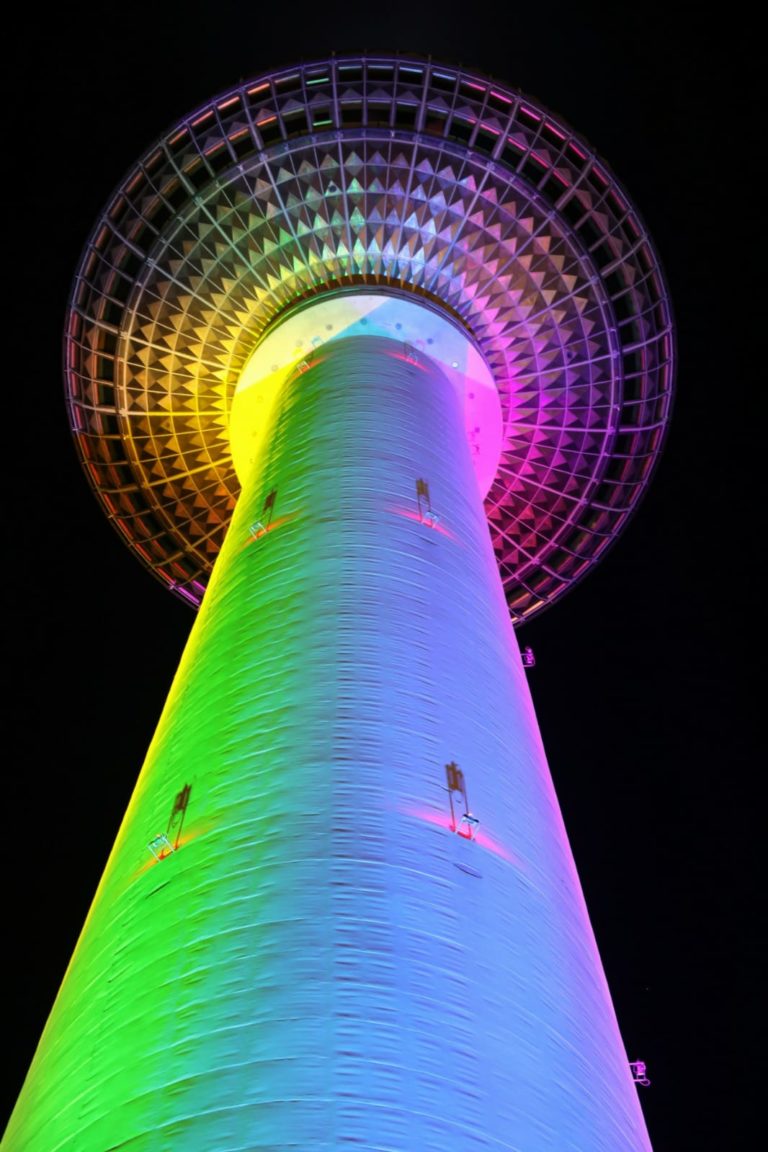 Fernsehturm bunt