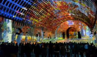 CS Prod: Mapping-Show mit Digital Projection