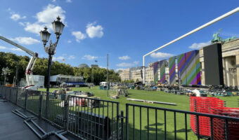 Fussball EM: Stageco Deutschland bei Fan Zone in Berlin dabei