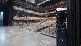 NEXO in der Toyama City Arts and Culture Hall